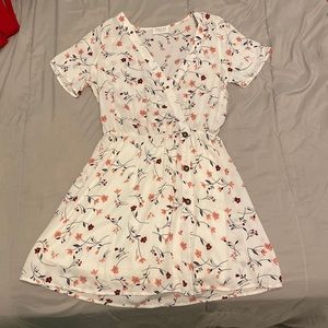 White Sienna Sky dress. XS